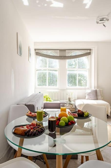 Notting Hill - Luxury Up To 6 Sleeps Londra